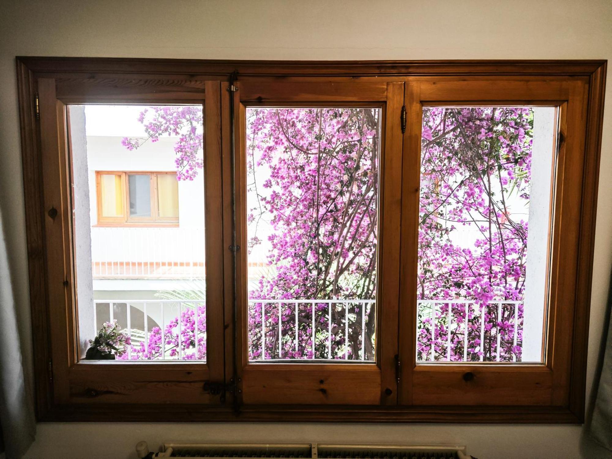 El Penell Apartament Llevant Vilamaniscle Exteriör bild